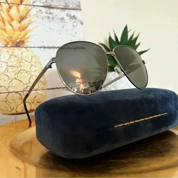 GUCCI UNISEX SUNGLASSES PREOWNED PRICED TO SELL - Picture 9 of 15